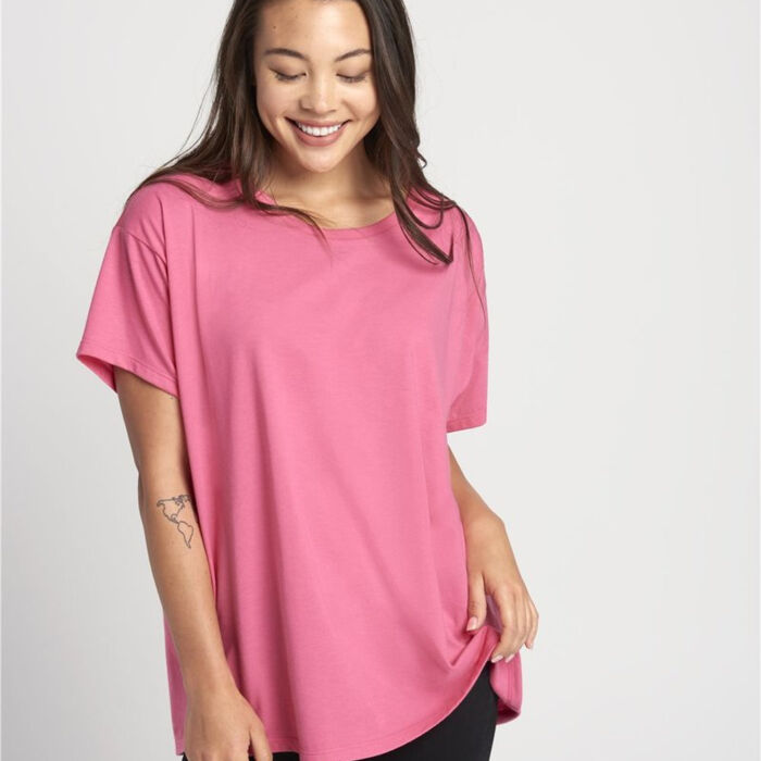Women’s Ideal Flow Tee Thumbnail